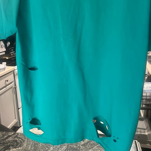 Balenciaga shirt with factory rips. Very rare shirt. Worn 2 times - Picture 5 of 5